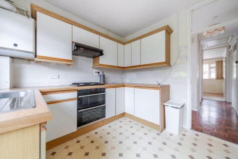 Kitchen angle 2