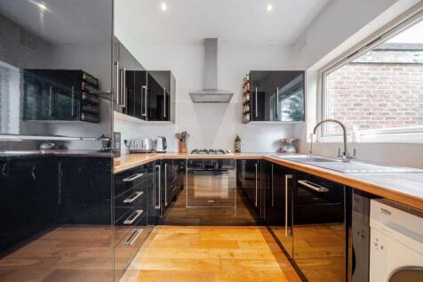 Kitchen angle 1