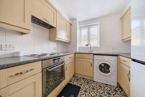 Kitchen angle 1