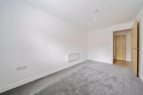 Bedroom 1 angle 2