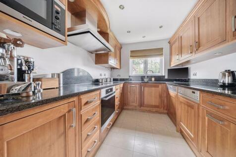 Kitchen angle 1