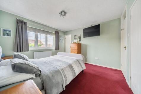 Bedroom 1 angle 2