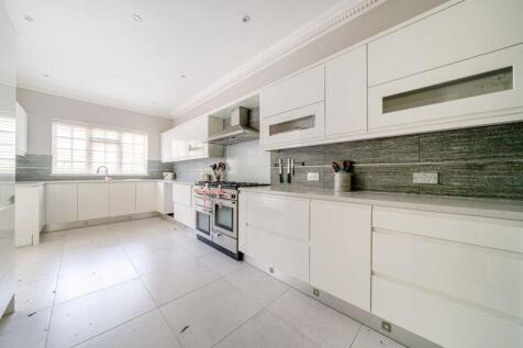 Kitchen angle 1