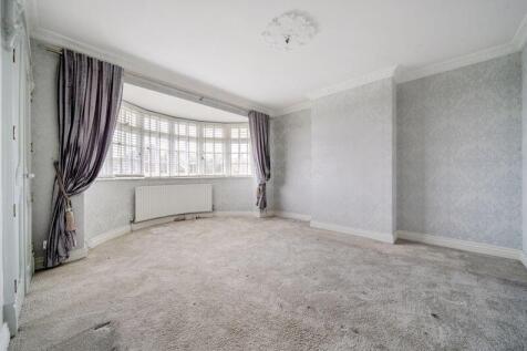 Bedroom 1 angle 1