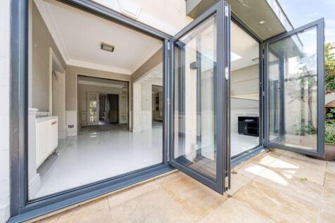 Bi Folds