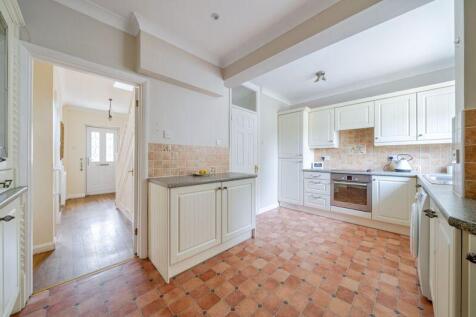 Kitchen angle 1
