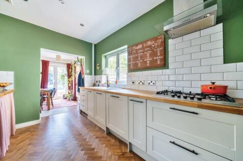 Kitchen angle 1