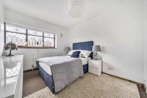 Bedroom 1 angle 1