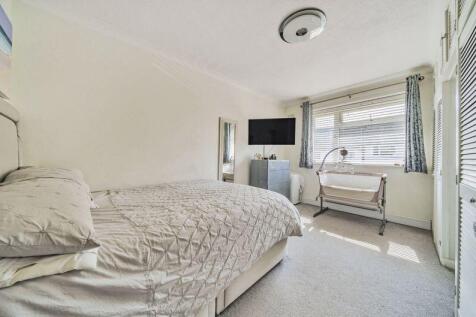 Bedroom 1 shot 1