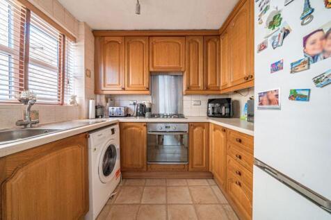 Kitchen angle 3