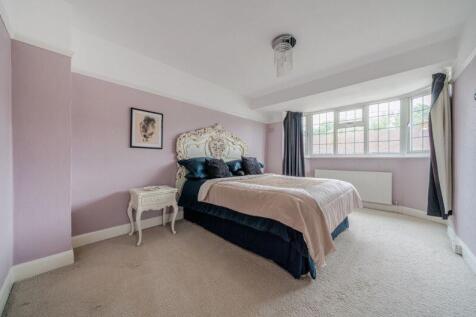 Bedroom 1 angle 1