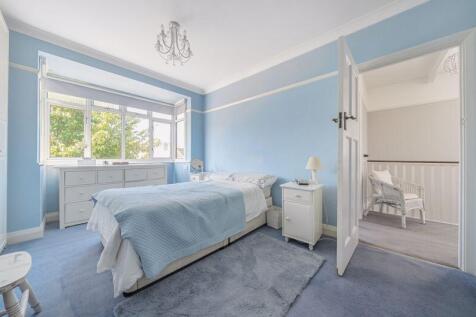 Bedroom 1 angle 2