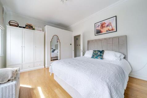 Bedroom 1 angle 2