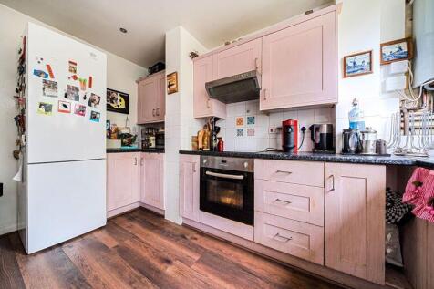 Kitchen angle 2