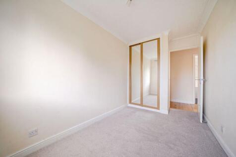 Bedroom 2 angle 2