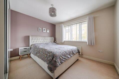 Bedroom 1 angle 1