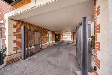 Security gates and entrance