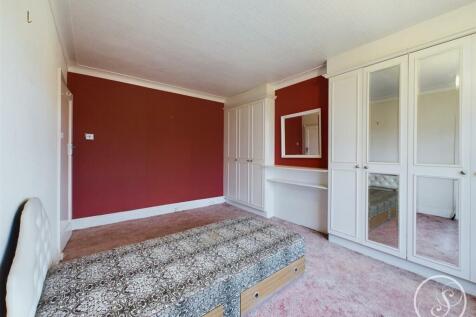Bed 1