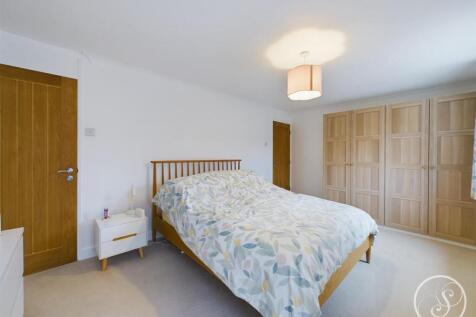 Bed 1