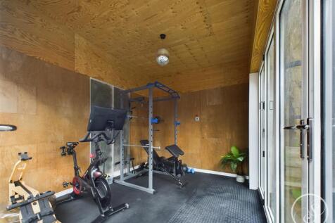 Gym/Garden Room