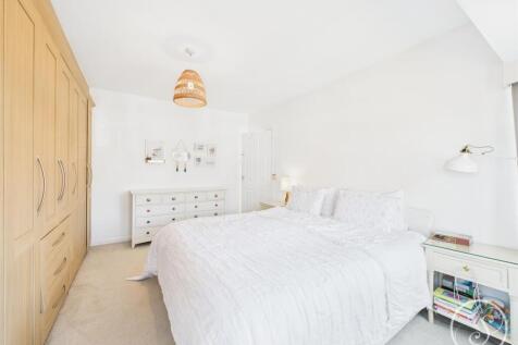 Bed 1