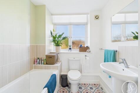 Downstairs Bathroom