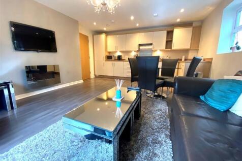 lounge 2nd pic.jpg