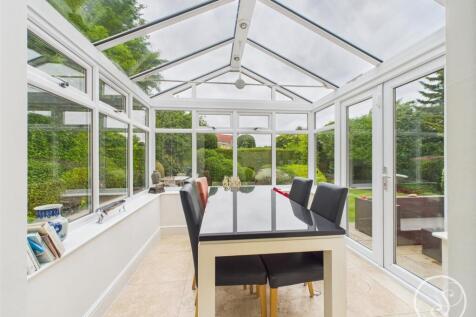 Dining/Sunroom