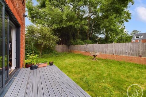 CAM02071G0-PR0090-STILL006.jpg