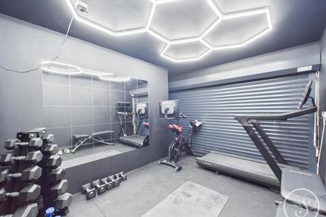 Garage/Home Gym