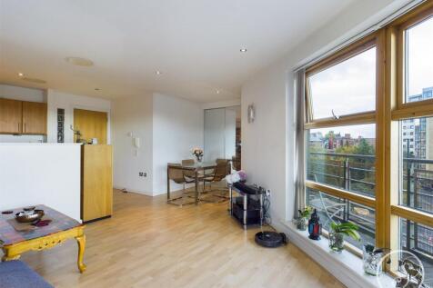 Living/kitchen/diner