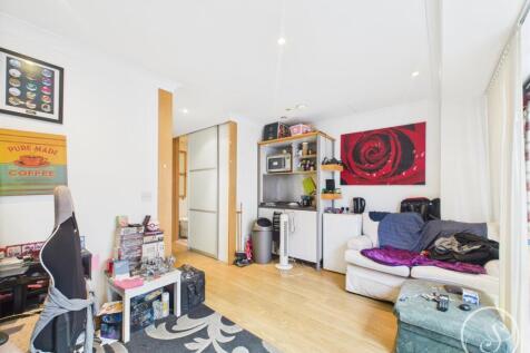 Living/kitchen