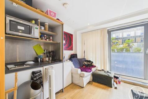 Living/kitchen