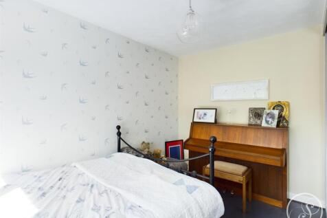 Bed 3