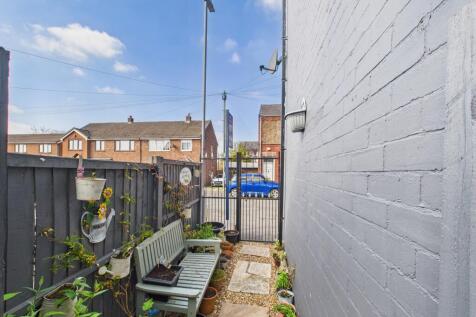 Property Image 32