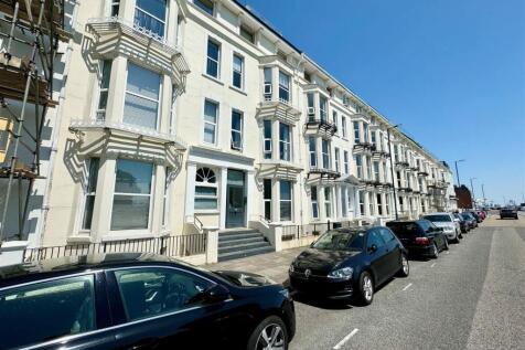 seaview apartment.jpg