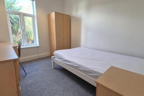 Upstairs Rear Bedroom