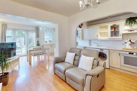 Open Plan Dining Room