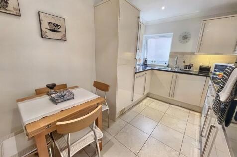 Kitchen/Breakfast Ro