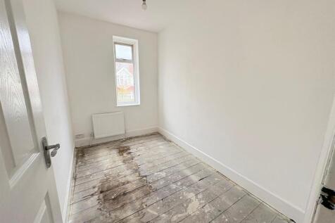 PHOTO-2025-10-28-14-11-03 (5).jpg