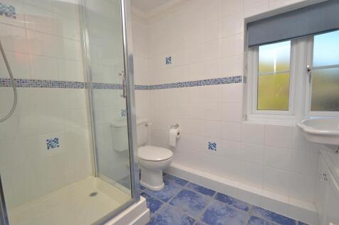 En-suite 1