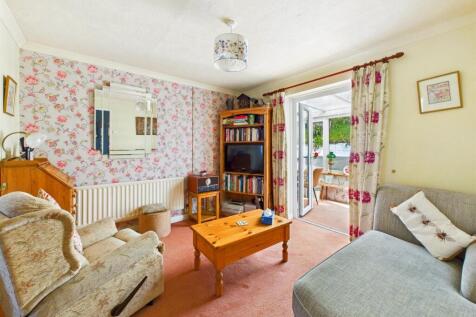 CAM01555G0-PR0160-STILL010.jpg