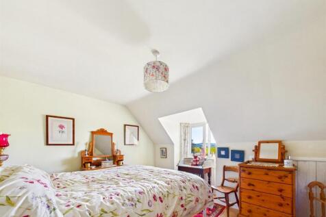 CAM01555G0-PR0160-STILL017.jpg