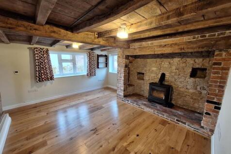 Living room.jpg