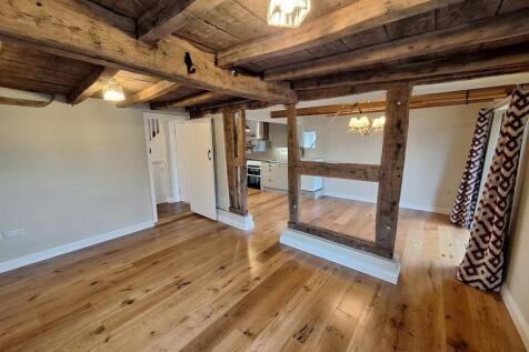 Reception room.jpg