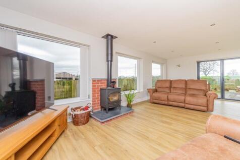 Bryn Daniel Living Area