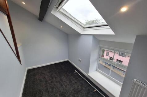 Bedroom - Second floor