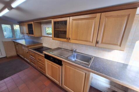 Kitchen 2