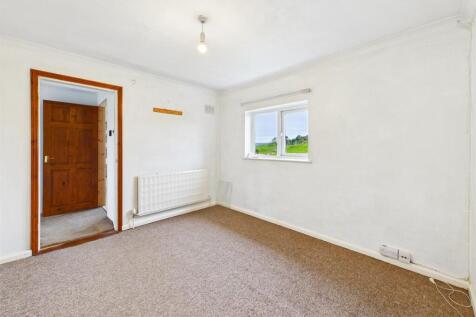 Dressing room off master