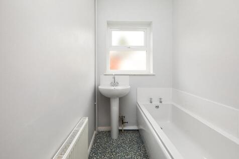 Bathroom/Shower Room